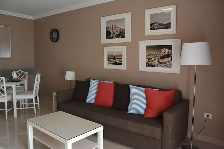 Viviendas Turisticas Residencial La Quinta Park Suites