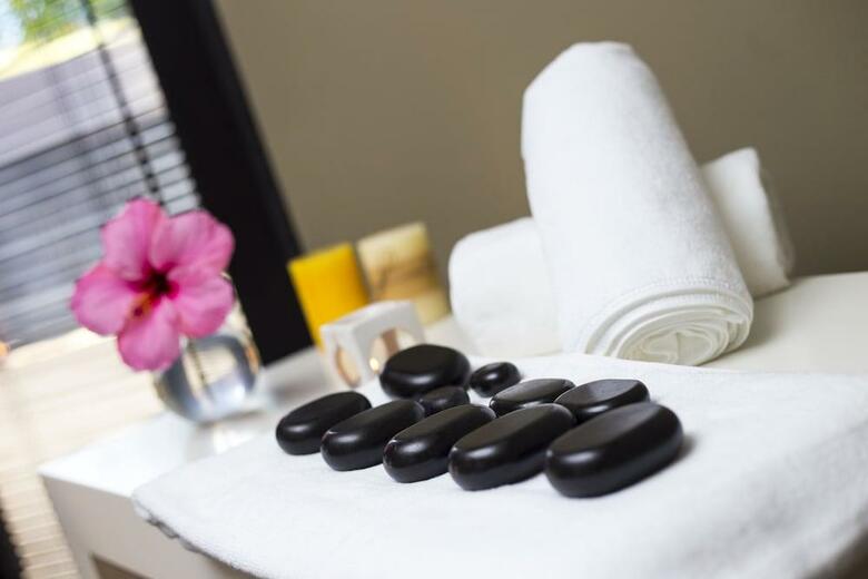 Hotel Hangaroa Eco Village & Spa