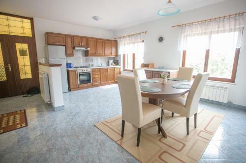 Hostal Villa Maria Buzet