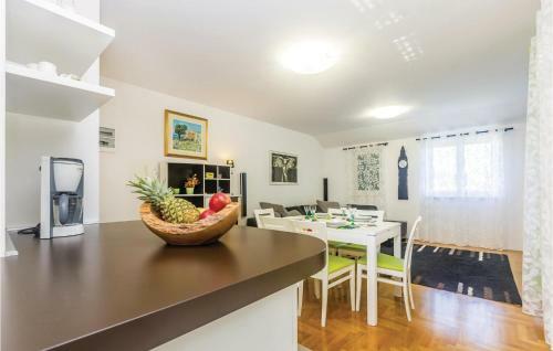 Two-bedroom Apartment In Cizici