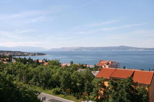 Apartments With A Parking Space Crikvenica - 5532