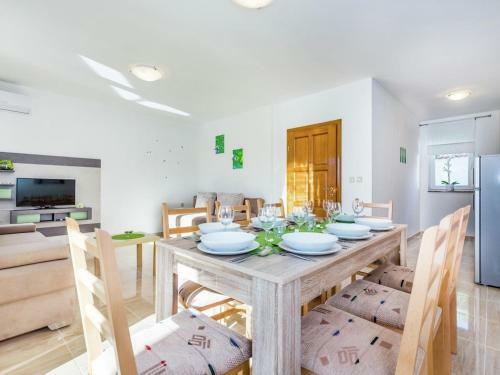 House Chiara 2