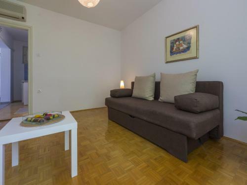 Apartment Dubi