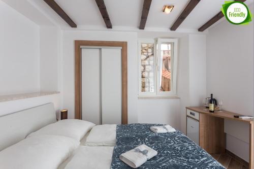 Hostal Apartments & Rooms Verdi