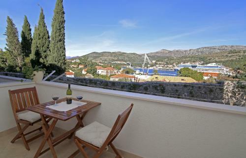 Apartment Pleasant Stay