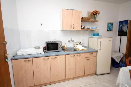 Apartments With A Parking Space Dubrovnik - 4688