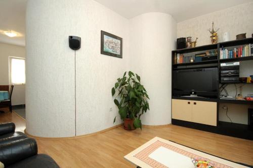 Apartments With A Parking Space Dubrovnik - 4752
