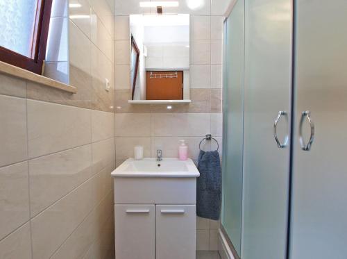 Apartments Drago 589