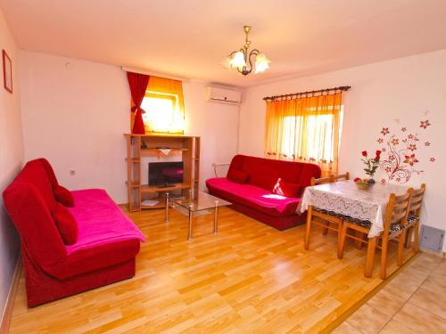 Apartments Silvana 143