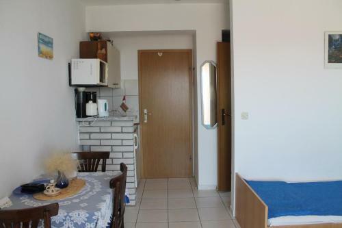 Apartments With A Parking Space Gradac (Makarska) - 12977