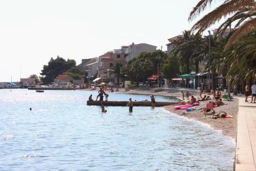 Apartments With A Parking Space Gradac (Makarska) - 12977