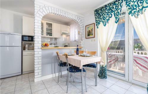 One-bedroom Apartment In Kampor