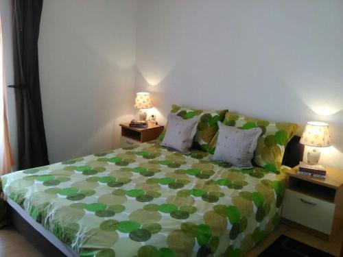 Apartment Kastel Novi 16018b