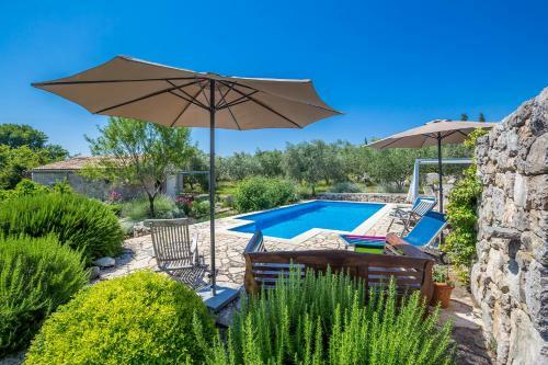 Villa Holiday House Kapovci