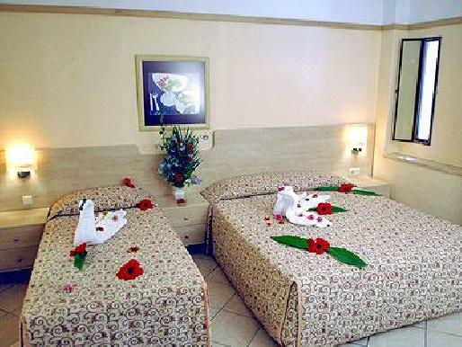 Hotel Golden Beach Club