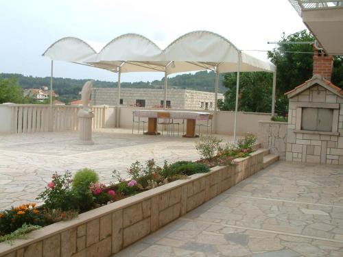 Apartment Lumbarda 13626a