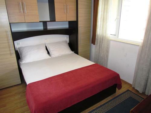 City Beach Apartments Medna