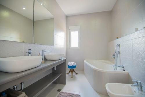 Villa Ctma246/ New Modern House With Private Heated Pool