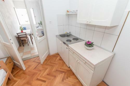 Apartment Near The Center Masrec
