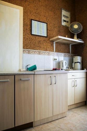 Apartments By The Sea Makarska - 15200