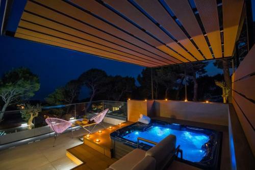 Ctma236/ Modern Decorated Villa With Private Pool