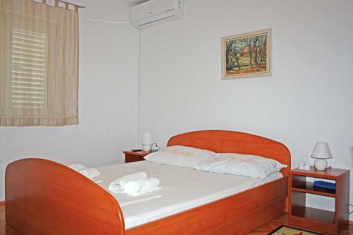 Hostal Bougainvillea Apartments