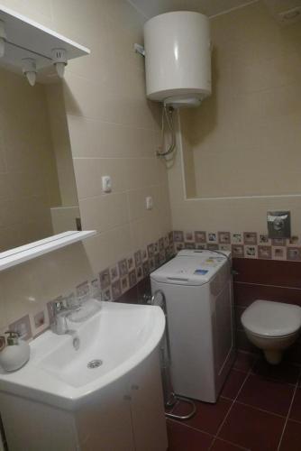 Apartments With Wifi Makarska - 14560