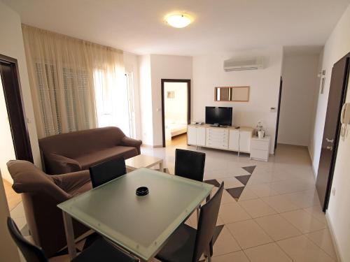 Apartment Skro�e.1