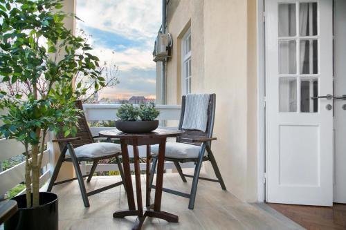 Apartments With Wifi Zagreb - 15096