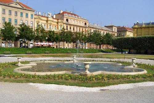 Apartments With Wifi Zagreb - 14623