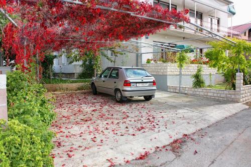 Apartments With A Parking Space Sukosan (Zadar) - 5777