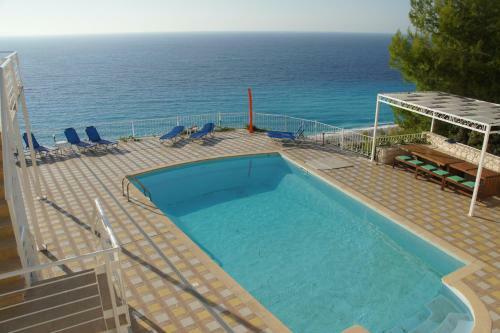 Welcome To Paradise In Villa Margaux