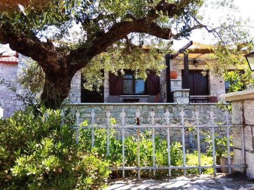 Atha-tina:traditional Stone Homes