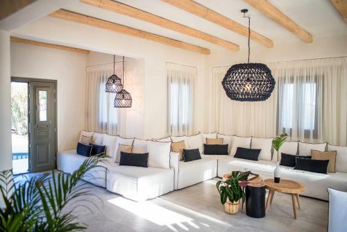 Melidron Luxury Hotel & Suites