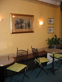 Hotel Prony(.)