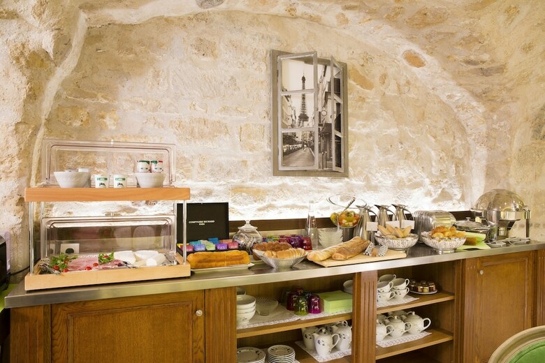 Hotel Relais Saint Honor�