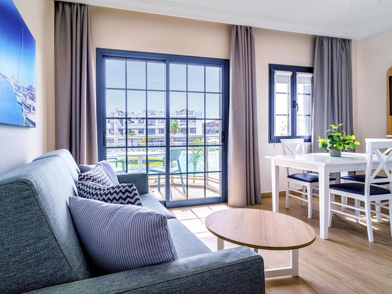 Hotel Cordial Marina Blanca
