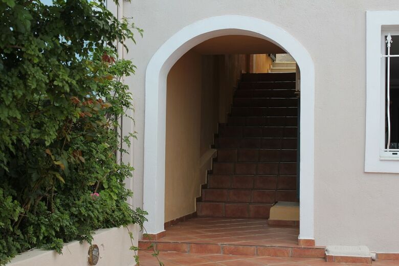 Villa By Hotel Thira