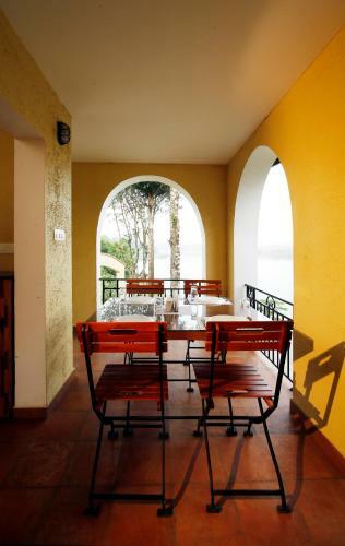 Hotel Vista Del Lago