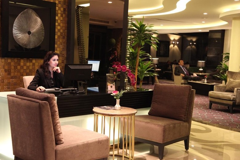 Hotel Mirilayon