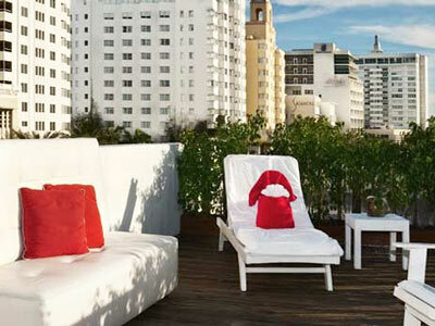 Catalina Hotel Beach Club