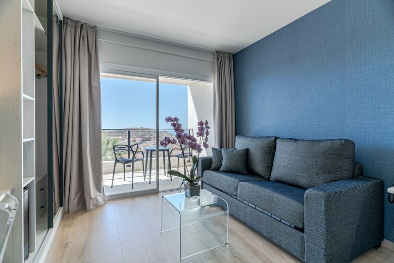 Hotel Ramada Resort By Wyndham Puerto de Mazarron