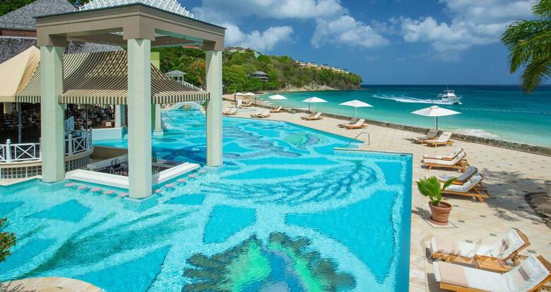 Hotel Sandals Regency La Toc