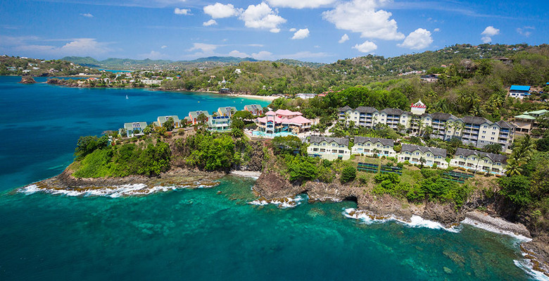 Hotel Sandals Regency La Toc