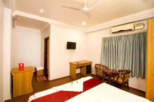 Oyo 7552 Hotel Svm Grand