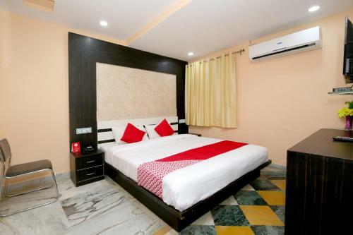 Oyo 24339 Hotel Vega