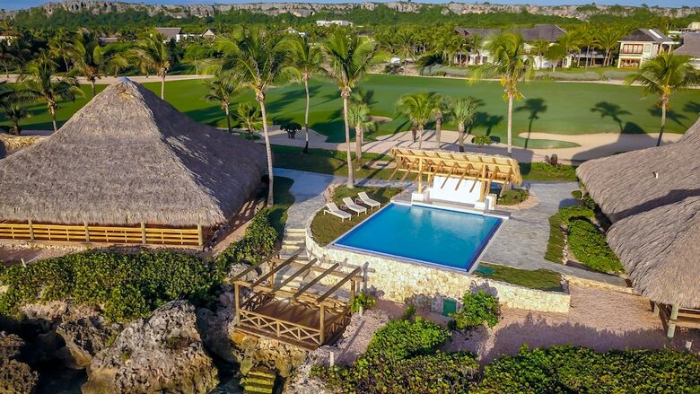 Hotel Eden Roc En Cap Cana