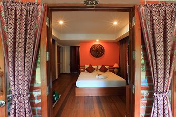Hotel Green View Village Resort