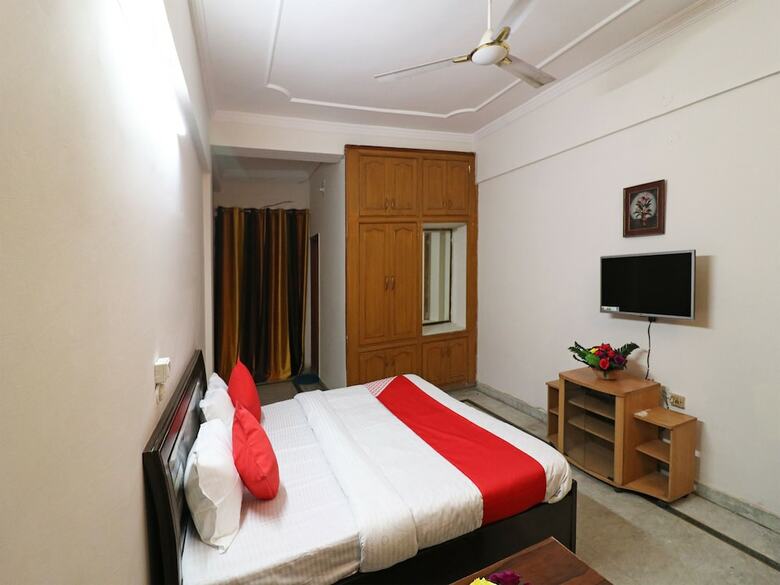 Hotel Oyo 26657 Vrindaban Guest House
