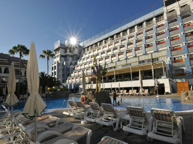 Paradise Park Fun Lifestyle Hotel